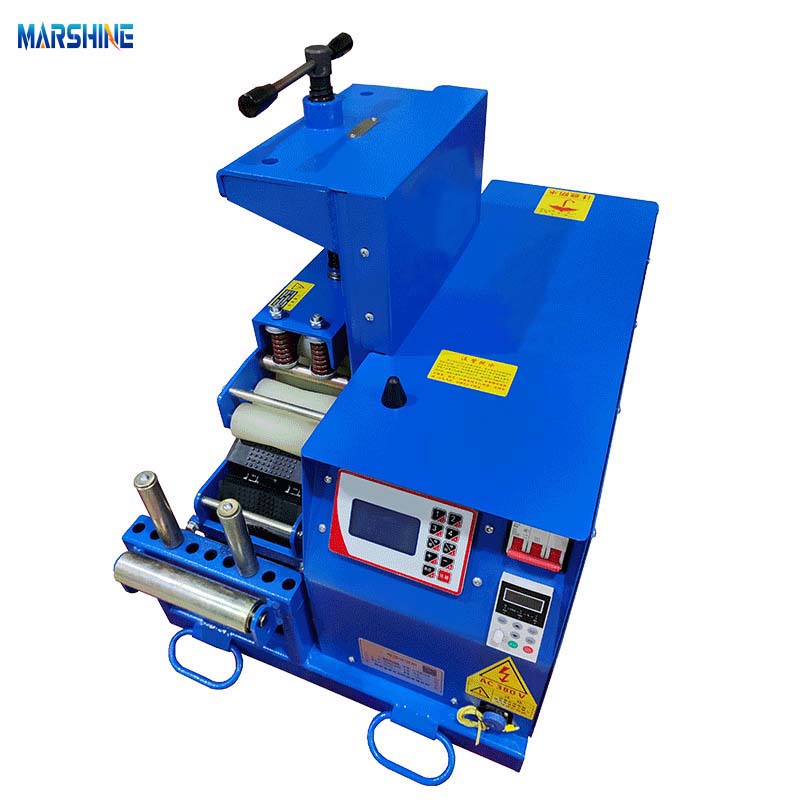 Elektrobetriebener Kabelförderer Power Bull 2